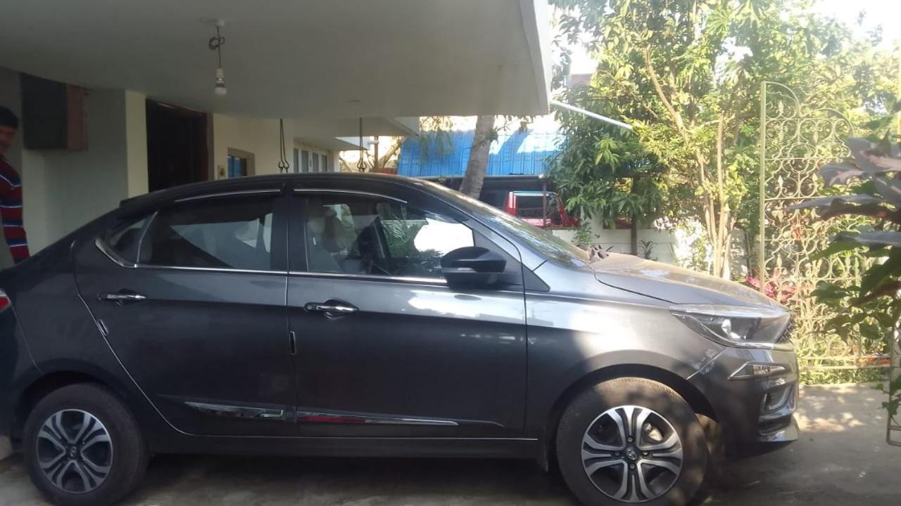 Swanky Sojourns Homestay Kolhapur Eksteriør billede