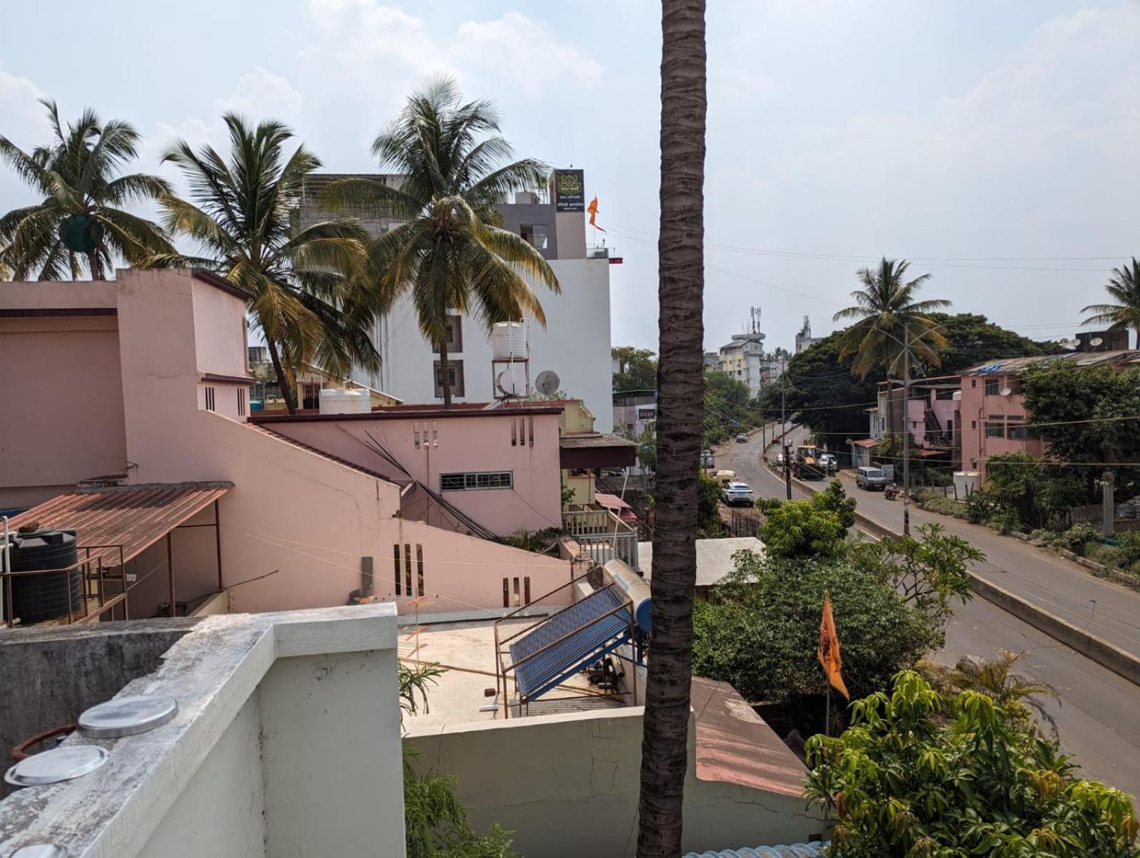 Swanky Sojourns Homestay Kolhapur Eksteriør billede